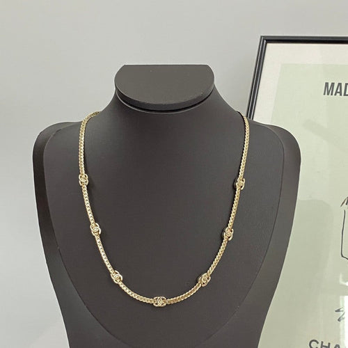 18K  Chanel Chain Necklace